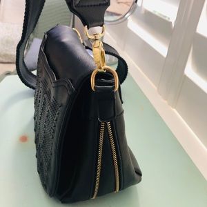 Steve Madden crossbody bag
